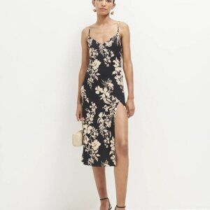 REFORMATION Crimini Dress Midi Side Slit a Black Floral V Neck 4